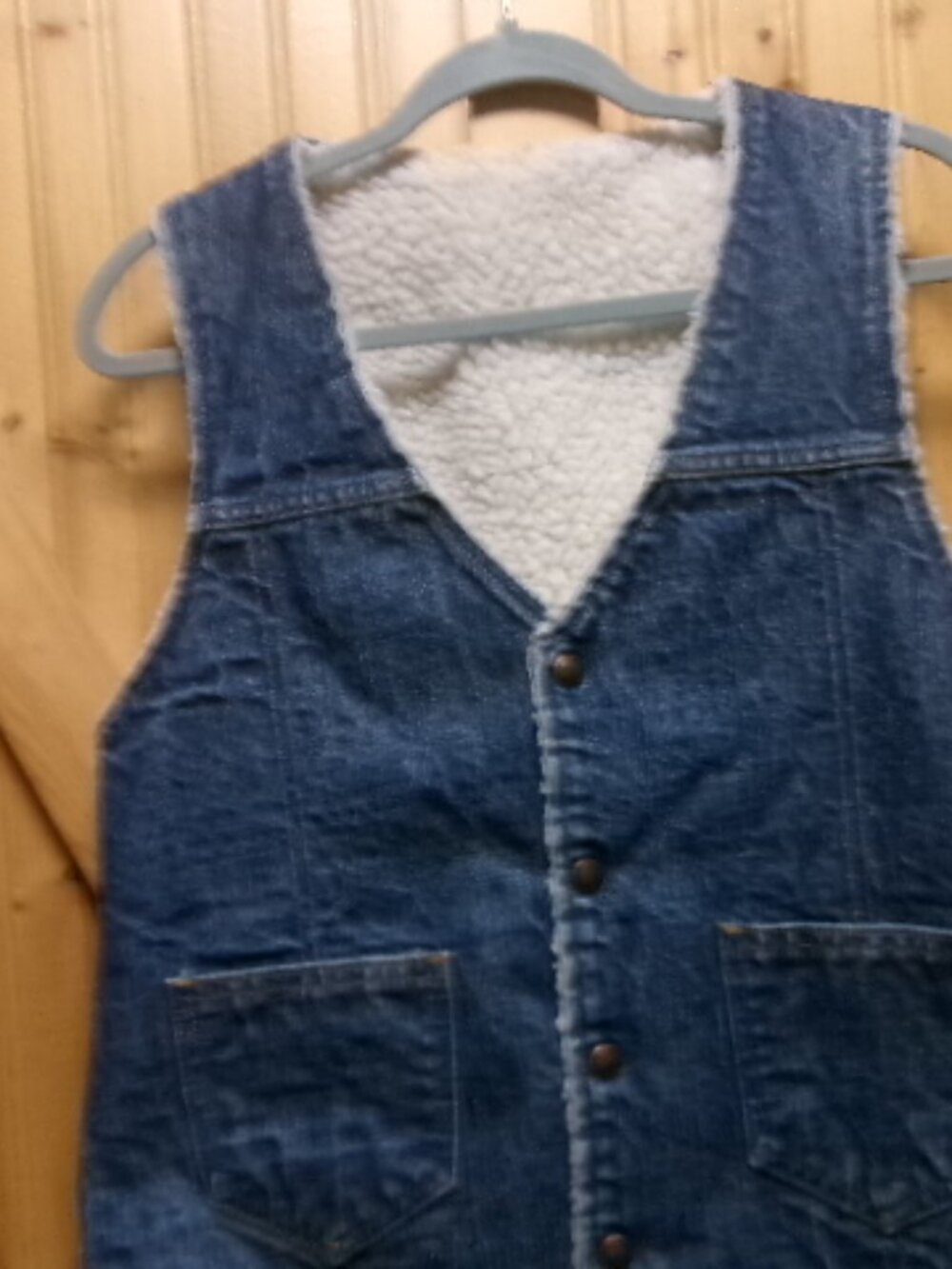 Mens medium Denim vest sherpa lined snap front med